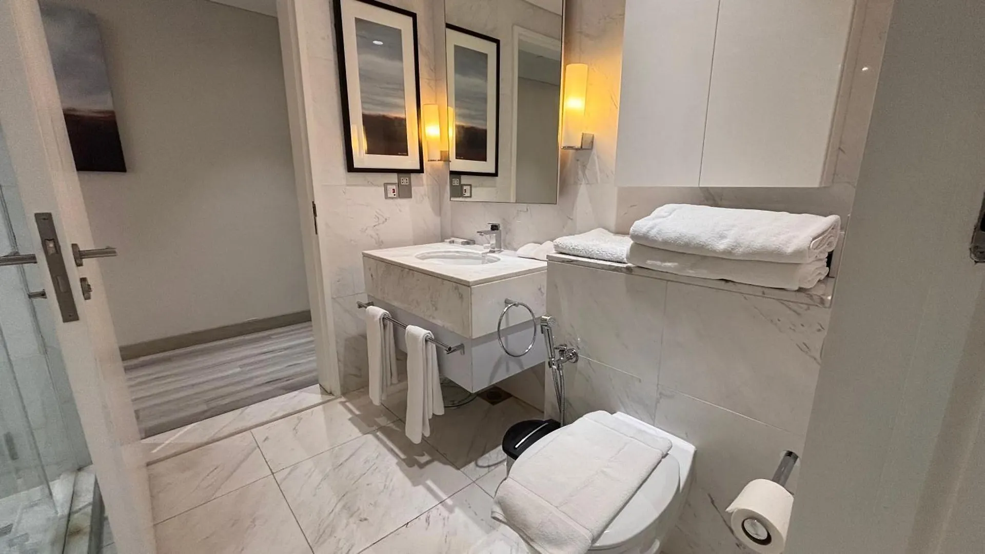 Emaar Residences Fashion Avenue - Formerly Address Dubai Mall - Stunning Vacation Homes Aparthotel